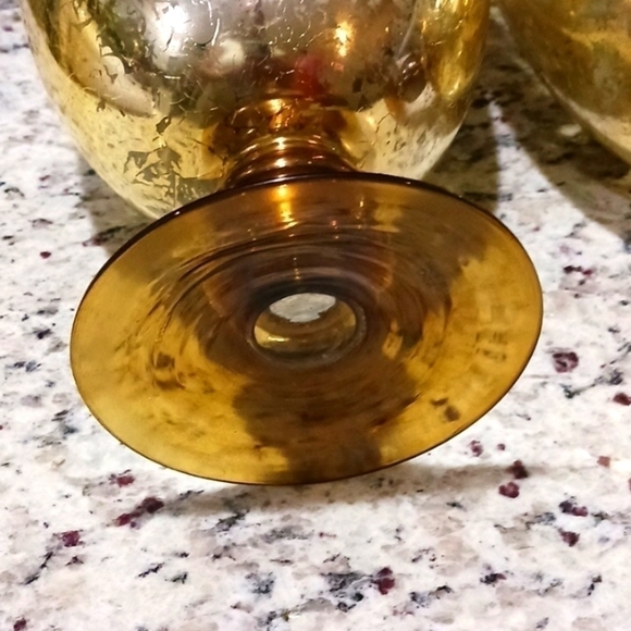 COPY - Two Plexiglass Gold and Brown Vases. - Picture 6 of 10